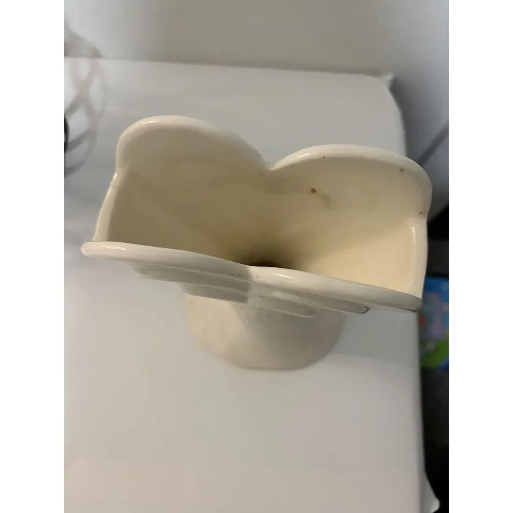 Telaflorist ceramic heart planter
